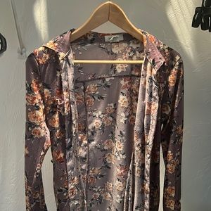 Purple lavender floral woman’s top